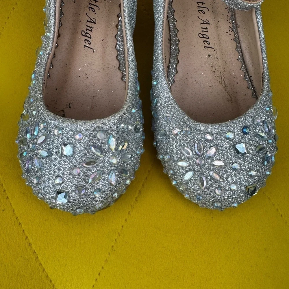 Little Angel SOPHIE Silver Glitter Wedge Shoe w/ Straps Size 5